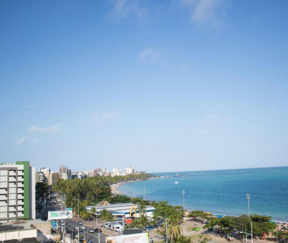 Na Beira Mar De Pajucara- Edif Neo- Apartamento Quarto E Sala- Tem Varanda - Vista Lateral Do Mar- Rua Julio Plech Filho 60 Esquina Com Avenida Doutor Antonio Gouveia - Consumo Eletrico E Pago No Ckeck-Out 1Kwh E 1,35 Reias Maceio Dış mekan fotoğraf